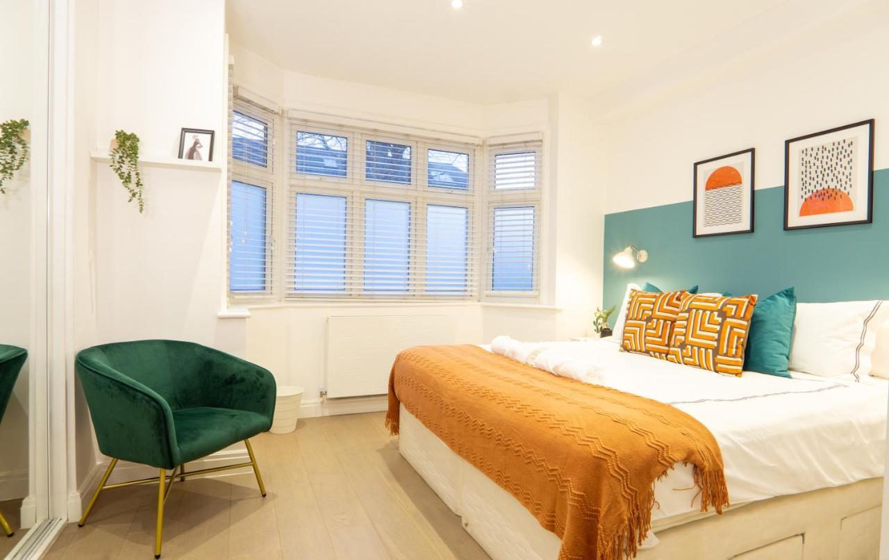 A Beautiful One Bedroom Flat With Garden & Parking Mill Hill Dış mekan fotoğraf